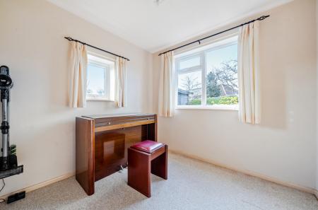 1386115-12-692ee7...