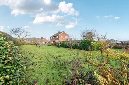 1386115-3-692ee20...