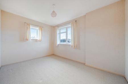 1386115-9-692ee66...