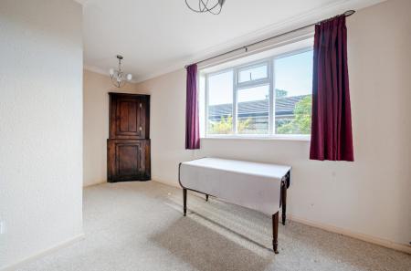 1386115-14-692ee7...