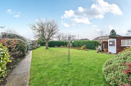 1386115-5-692ee33...