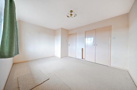 1386115-6-692ee37...