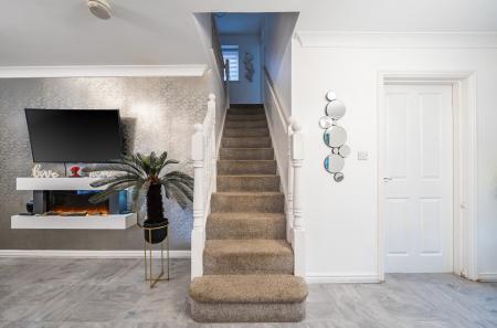 1406662-10-698216...