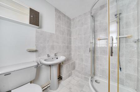 1409367-7-698b51b...