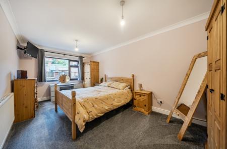 1419720-4-69a591a...