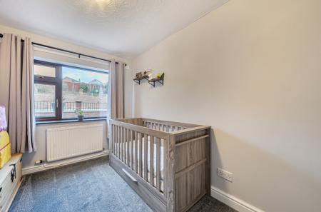 1419720-2-69a5919...