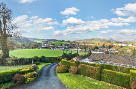 1421586-5-69a868d...