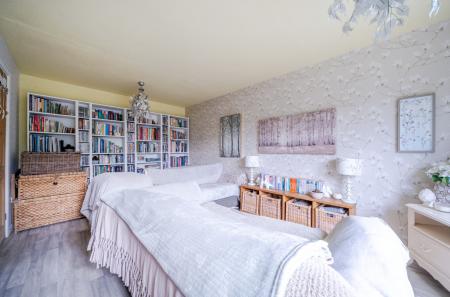 1425868-19-69b83d...