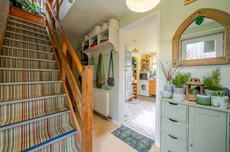 1425868-16-69b83d...