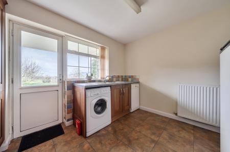 1410019-17-69a080...