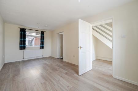 1430579-8-69bc030...