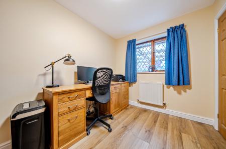 1386524-18-6931a5...