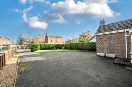 1380201-15-6915fa...