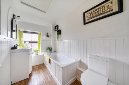 1409755-10-698f51...