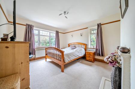 1423395-18-69aef6...