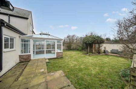 1423927-19-69b018...