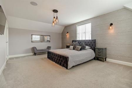 8661077-interior10-800.jpg