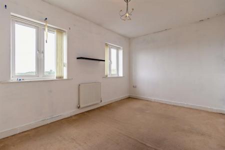 8690475-interior04-800.jpg