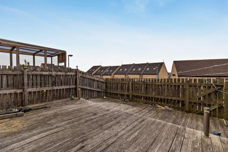 8690475-exterior02-800.jpg