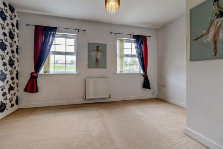 8690475-interior01-800.jpg