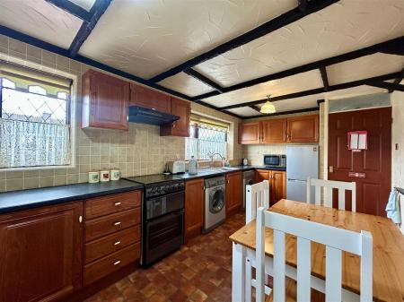 Park kitchen 2.jpg