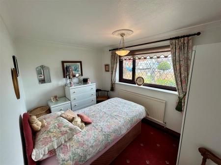 Parkway second Bed.jpg