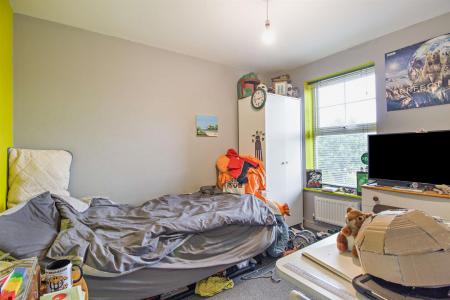 8693401-interior04-800.jpg