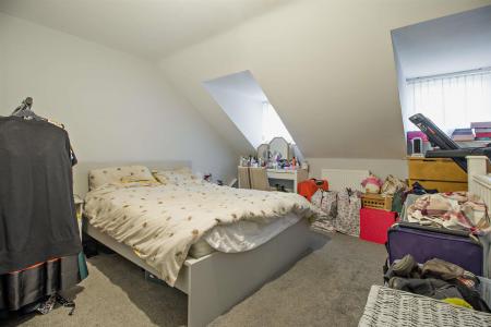 8693401-interior01-800.jpg