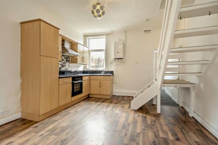 8696747-interior05-800.jpg