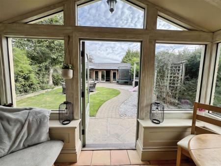 Breakfast Area Overlooking Garden