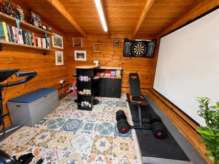 Summer House / Gym