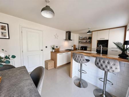 Breakfast Kitchen