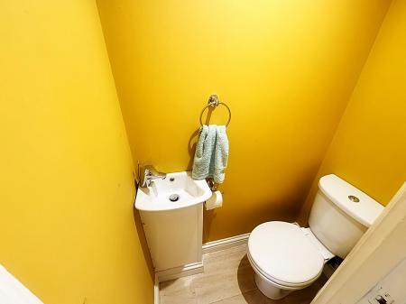 Dowstairs WC