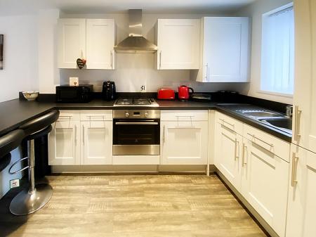 Lounge/Kitchen