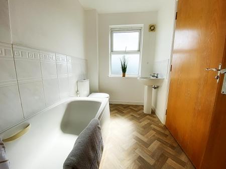 Jack & Jill Bathroom