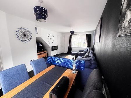 Lounge & Dining Room