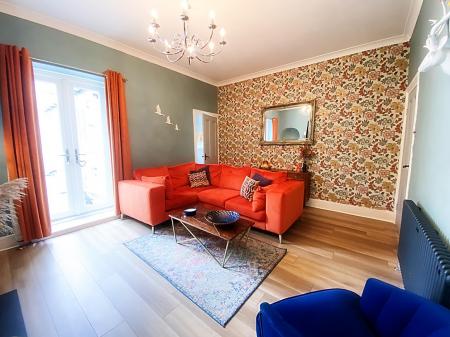 Sitting/Dining Room