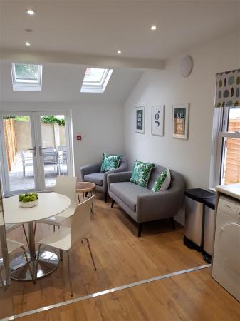 Communal Kitchen/Diner