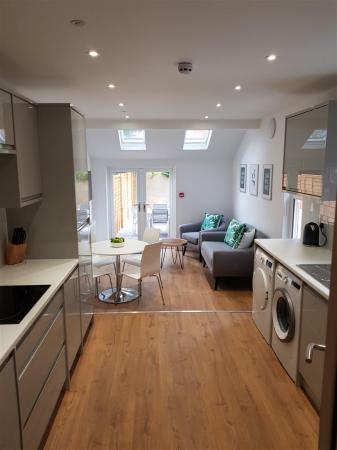 Communal Kitchen/Diner