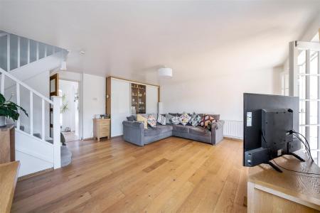 1451568-37-69ef4d1b2fccf.jpg