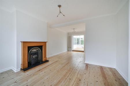 Living Room/ Dining Room