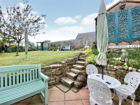 9018252-105596-133963767746810557-1da09309-6075-38