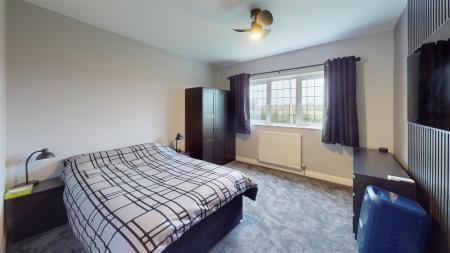 Meadow-Croft-Bedroom 1.jpg