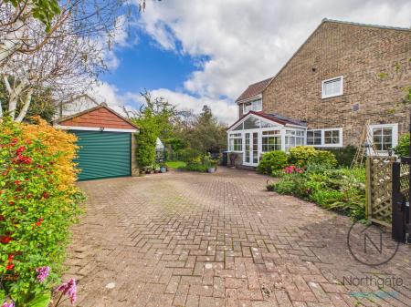 Driveway & Garage