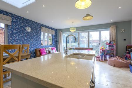 LIVING/DINING/KITCHEN