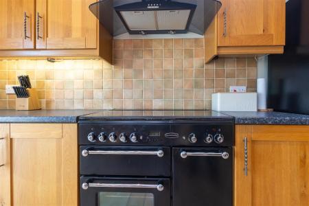 LIVING/DINING/KITCHEN