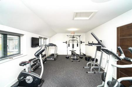 Gym/bedroom 2 with en-suite