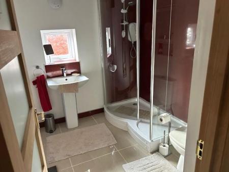 DOWNSTAIRS SHOWER ROOM