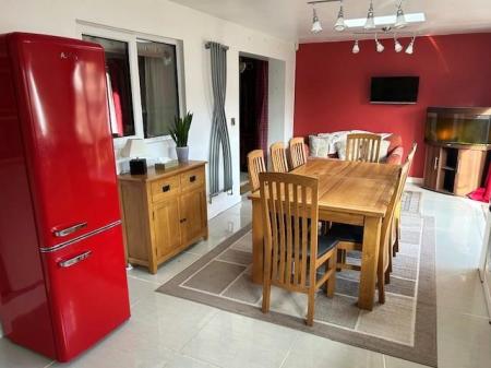 LIVING/DINING/KITCHEN