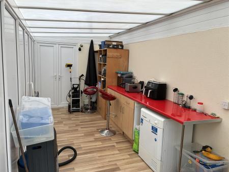 EXTENSION/UTILITY